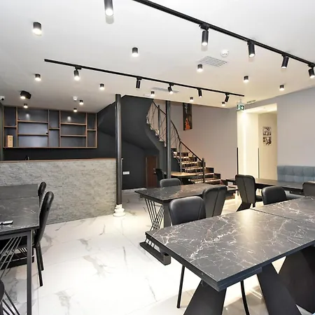 Avenue 23 Boutique Hotel-3